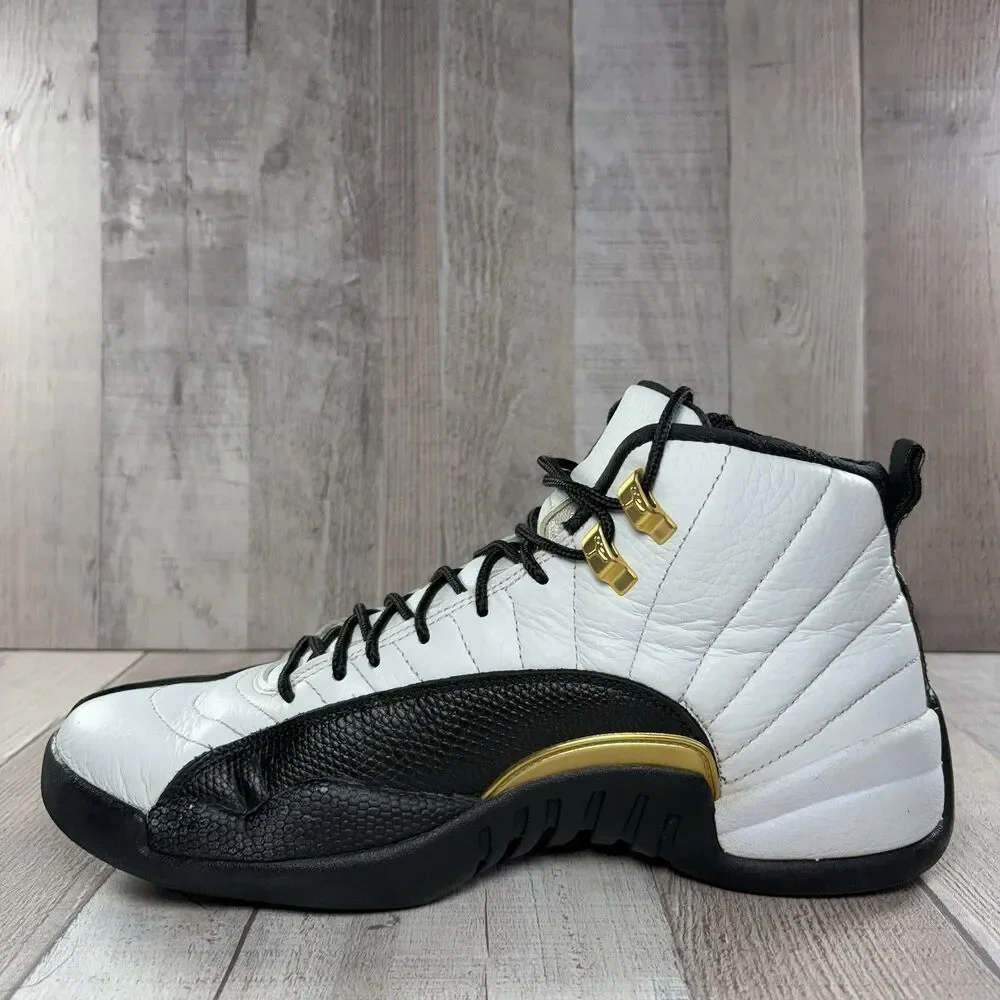 Air Jordan 12 Retro Royalty Taxi Men's Size 9.5 Sneakers Basketball White Black